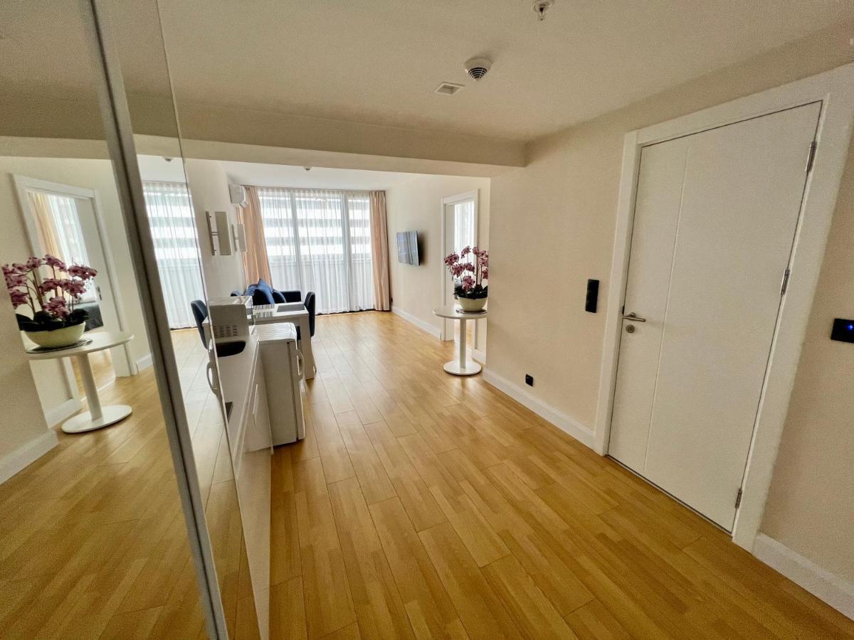 Orbi City Batoumi Extérieur photo